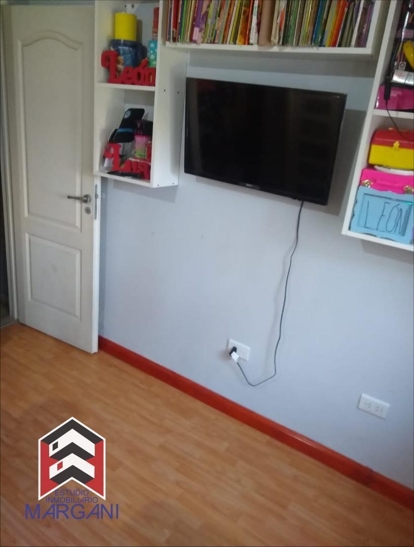 Foto de Excelente casa 3 AMB c/ Entrada vehiculos s/ Lote 450m2, imagen 5