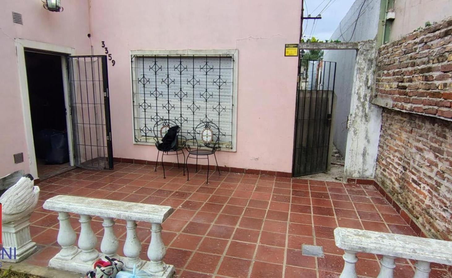 Foto de Inmueble multifamiliar- 2 Casas con cochera, imagen 4