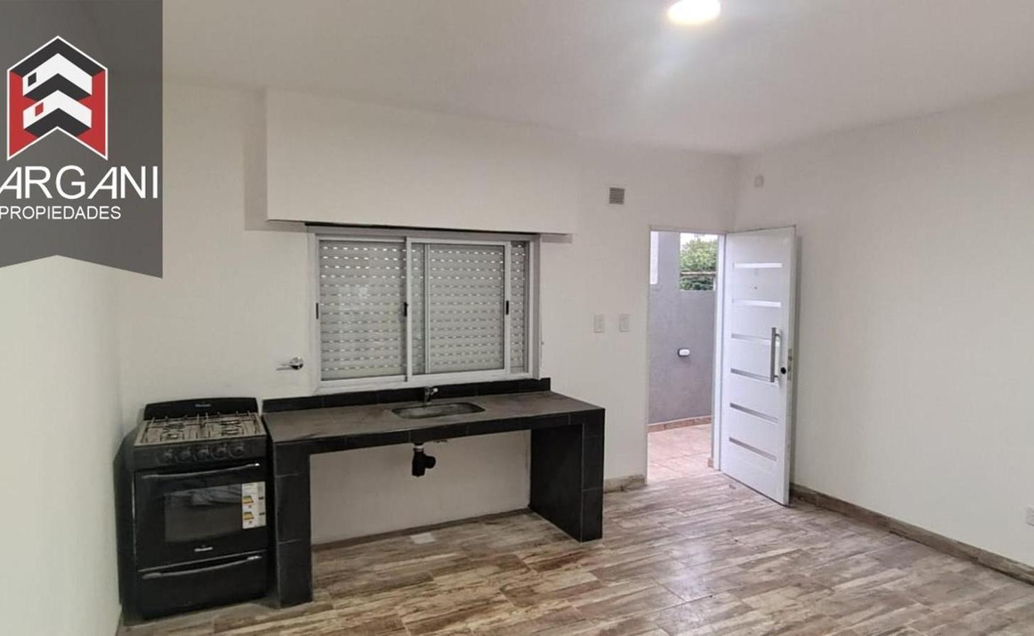 Foto de Departamento 2 AMB Planta Alta c/ Balcon, imagen 5