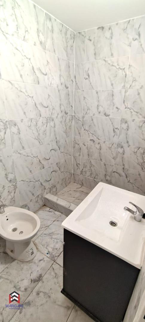 Foto de Departamento 2 AMB Planta Alta c/ Balcon, imagen 3