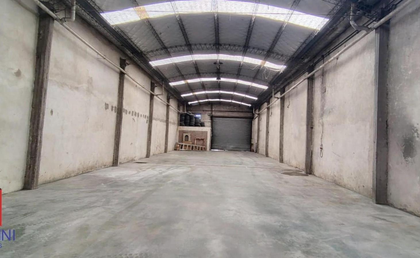 Foto de Excelente Galpon 420m2 - ZONA INDUSTRIAL -, imagen 5