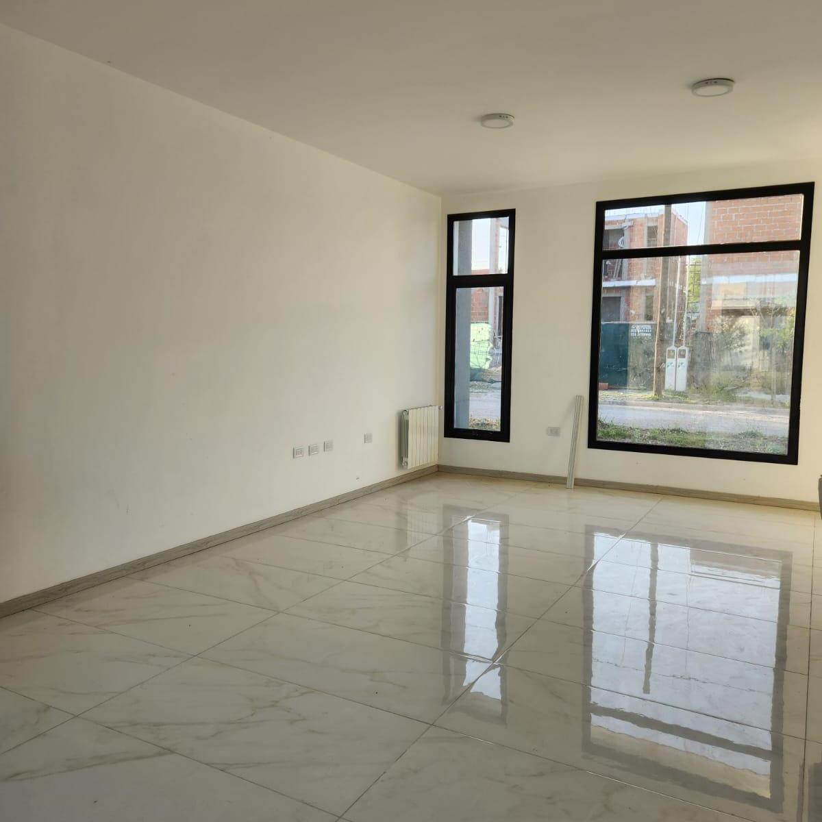 Foto de VENDO TEJAS 4 - HERMOSA CASA - CONSULTE FINANCIACION!!!!, imagen 2