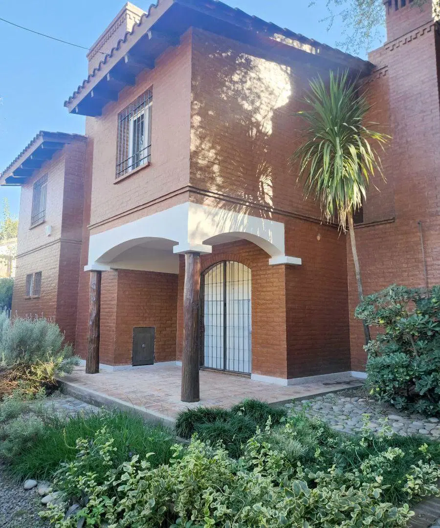 VILLA WARCALDE UNICA TERRENO DE 1800M2 - APTO DESARROLLO 3