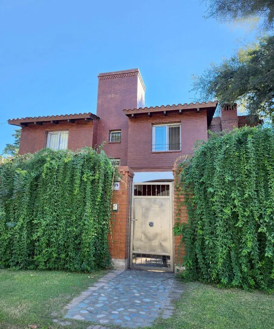 VILLA WARCALDE UNICA TERRENO DE 1800M2 - APTO DESARROLLO 8