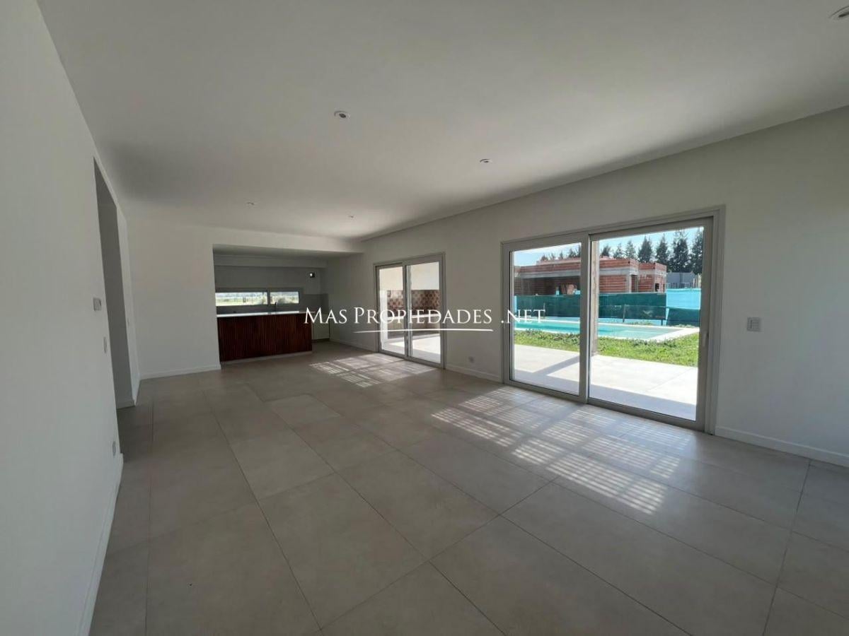 Foto de Alquiler Casa en San Simón 4 Dormitorios Canning, imagen 5