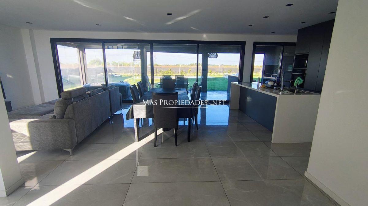 Foto de Venta Casa en La alameda 3 Dormitorios Canning, imagen 4