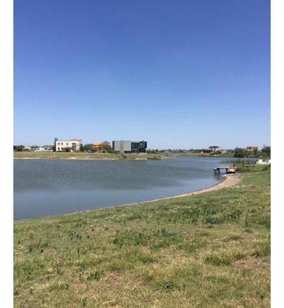 Foto de Venta Terreno / Lote a la laguna en San Sebastián Escobar, imagen 4