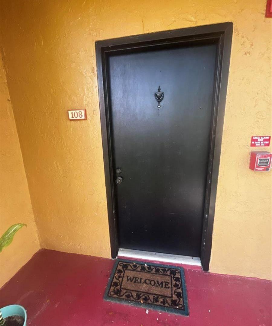 Foto de Venta Departamento 1 Dormitorio en Pembroke Pines Hollywood, imagen 3