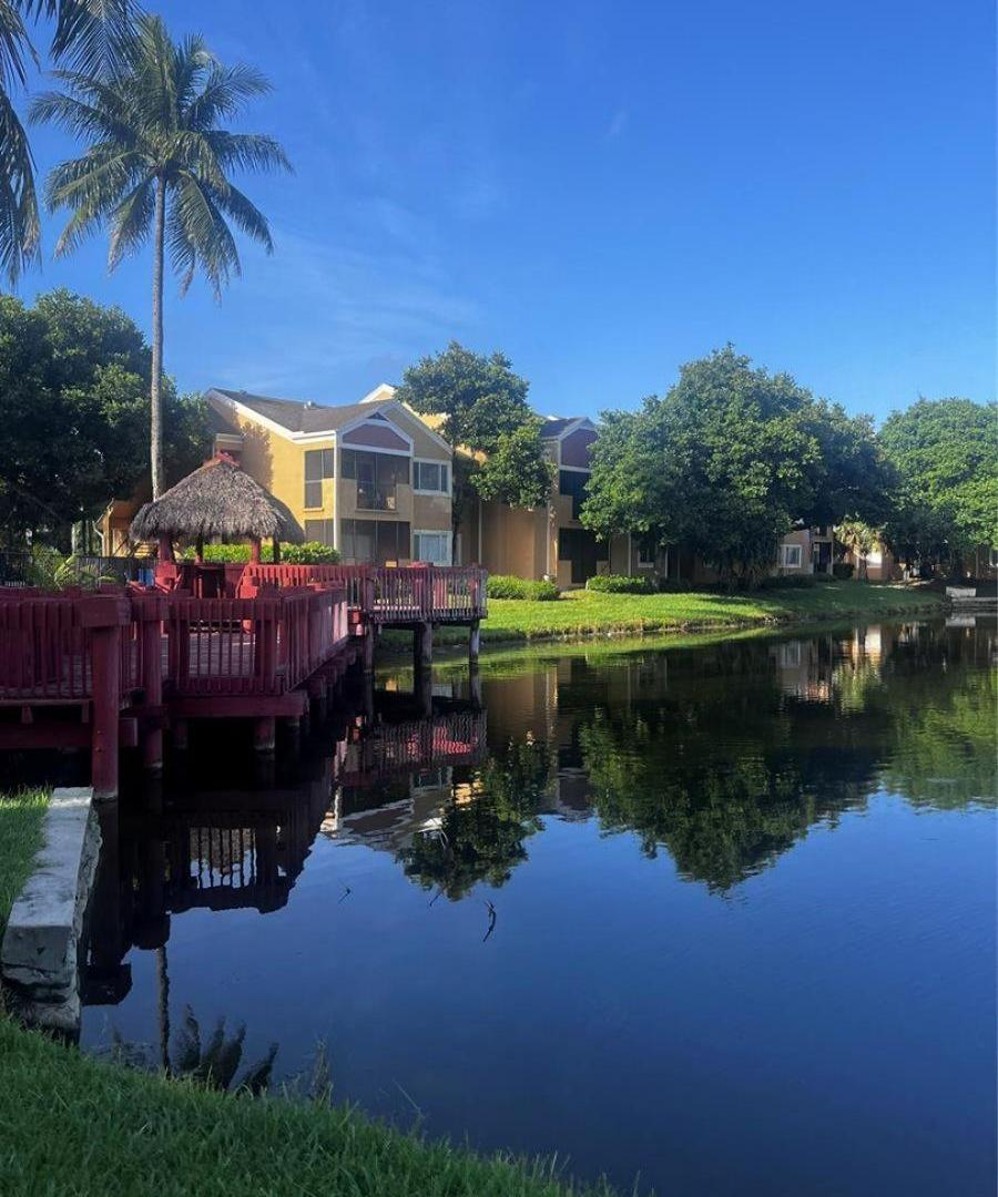 Foto de Venta Departamento 1 Dormitorio en Pembroke Pines Hollywood, imagen 1