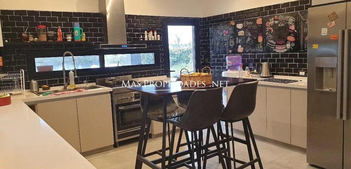 Foto de Casa en venta a la laguna en San Benito Tigre, imagen 5