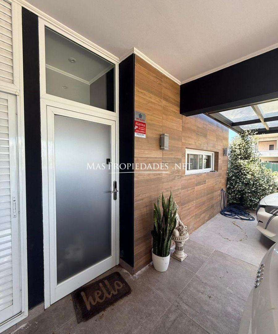 Foto de Venta Casa en Lagos de Canning 4 Dormitorios, imagen 3