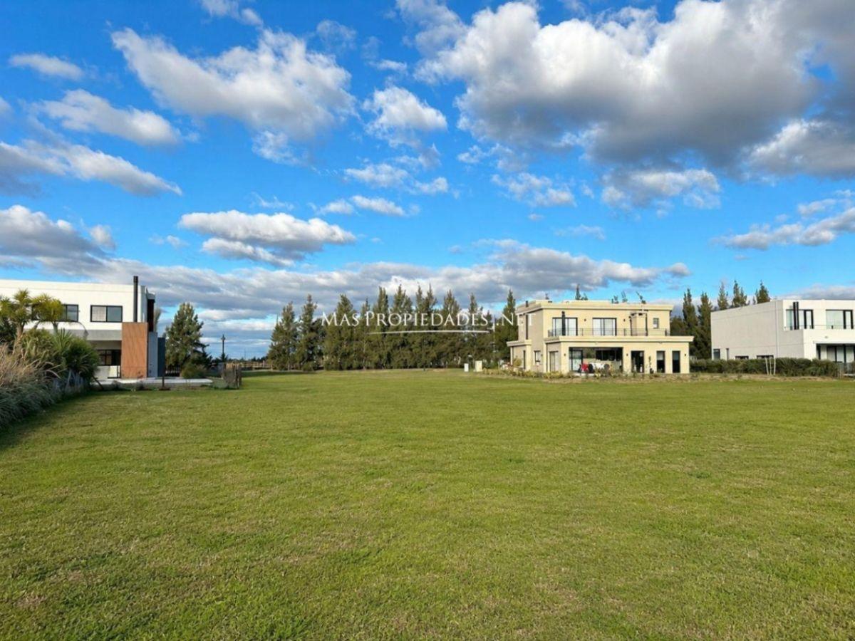 Foto de Venta Terreno / Lote en La Providencia Sector Polo Canning, imagen 1