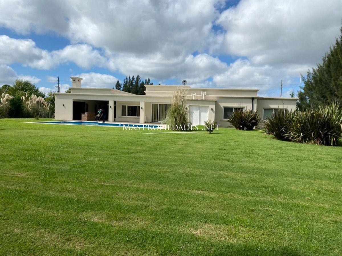 Foto de Venta Casa en Fincas de San Vicente 4 Dormitorios Canning, imagen 1
