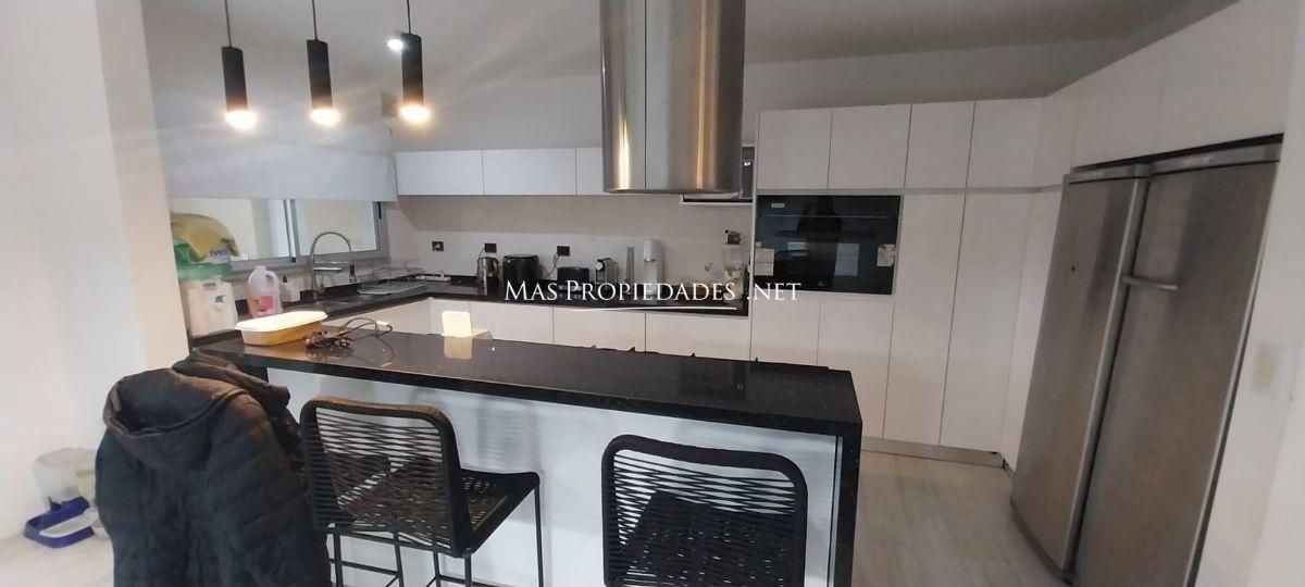 Foto de Alquiler Casa en Don Joaquín 4 Dormitorios Canning, imagen 5
