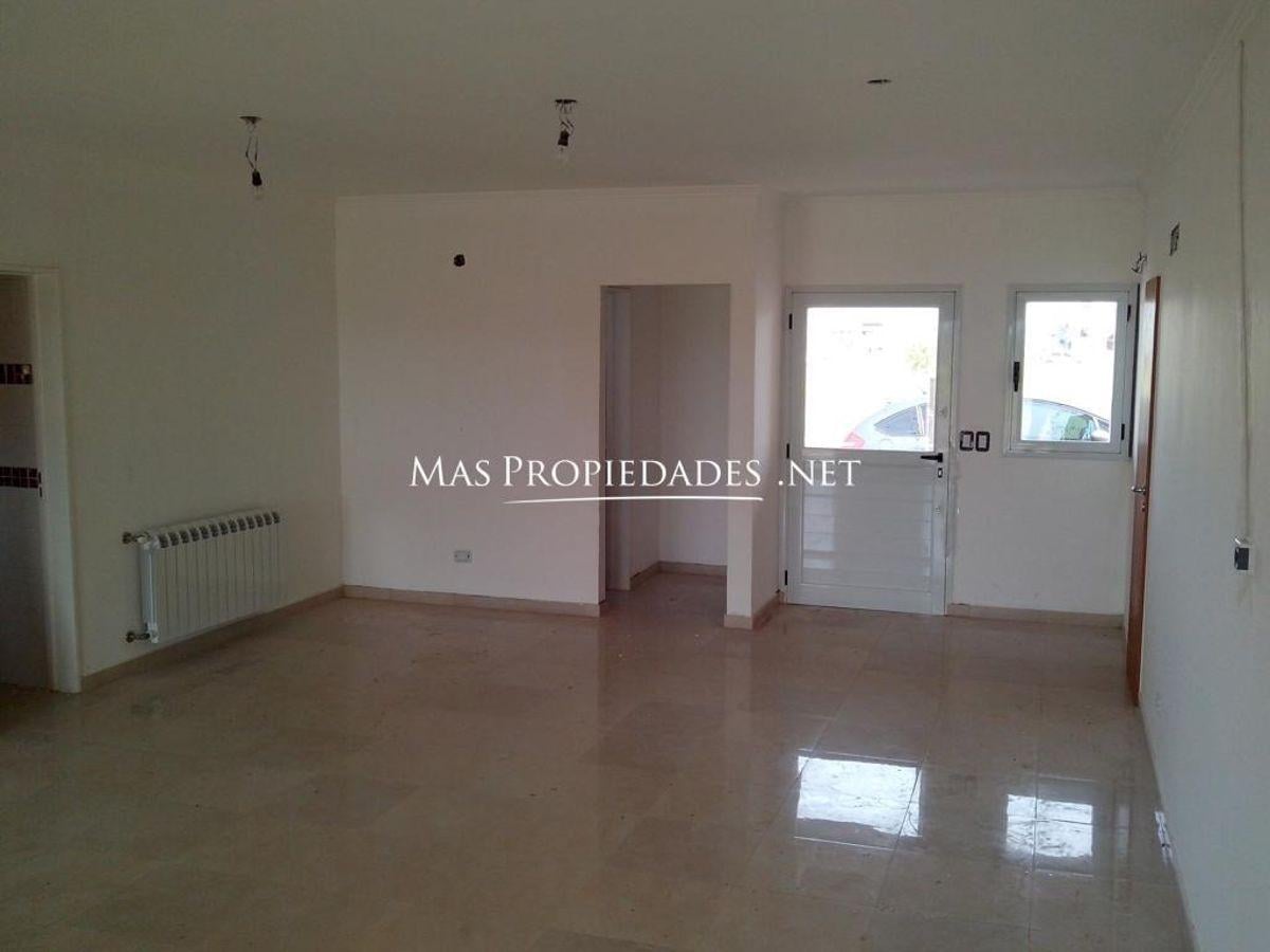 Foto de Venta Casa en Santa Rita 3 Dormitorios Canning, imagen 4