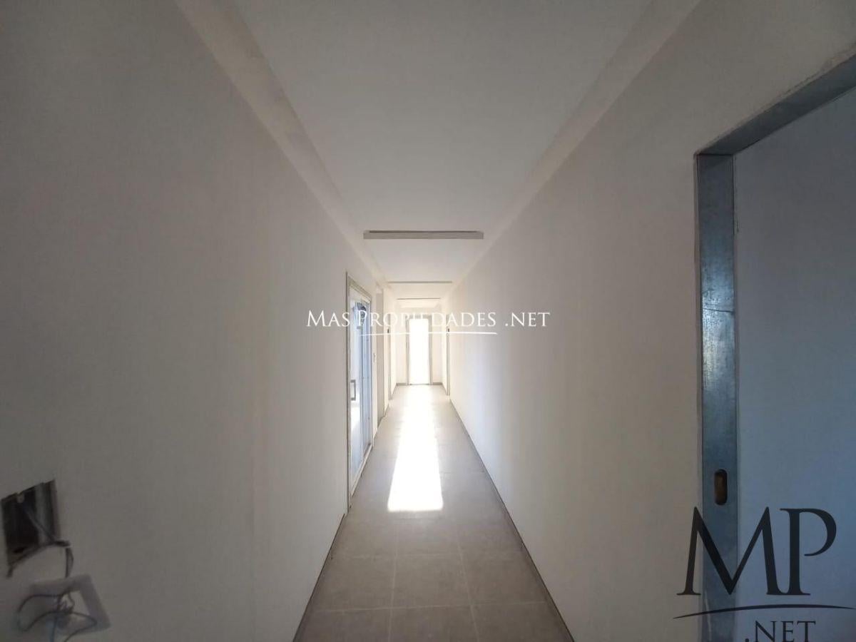 Foto de Venta Casa en Santo Domingo 4 Dormitorios Canning, imagen 4