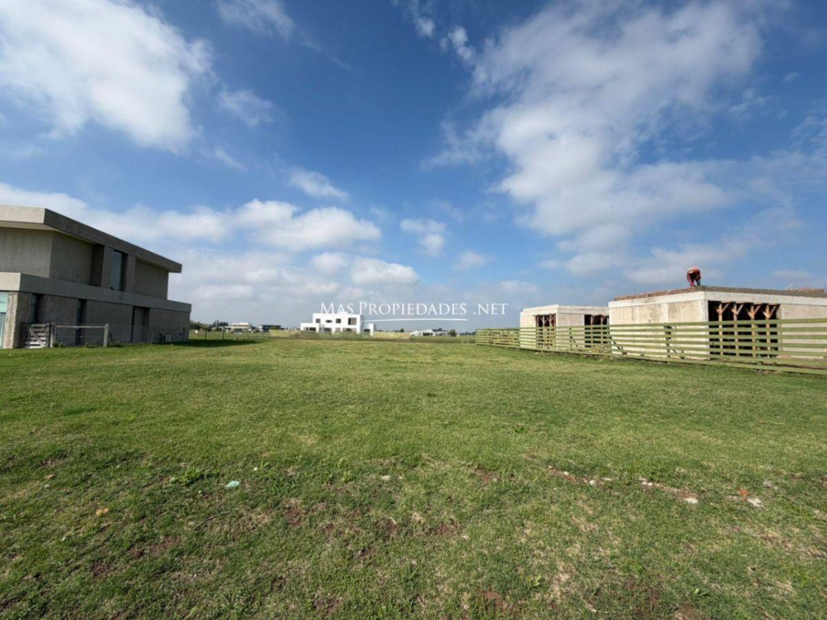 Foto de Venta Terreno / Lote a la laguna en La alameda Canning, imagen 3