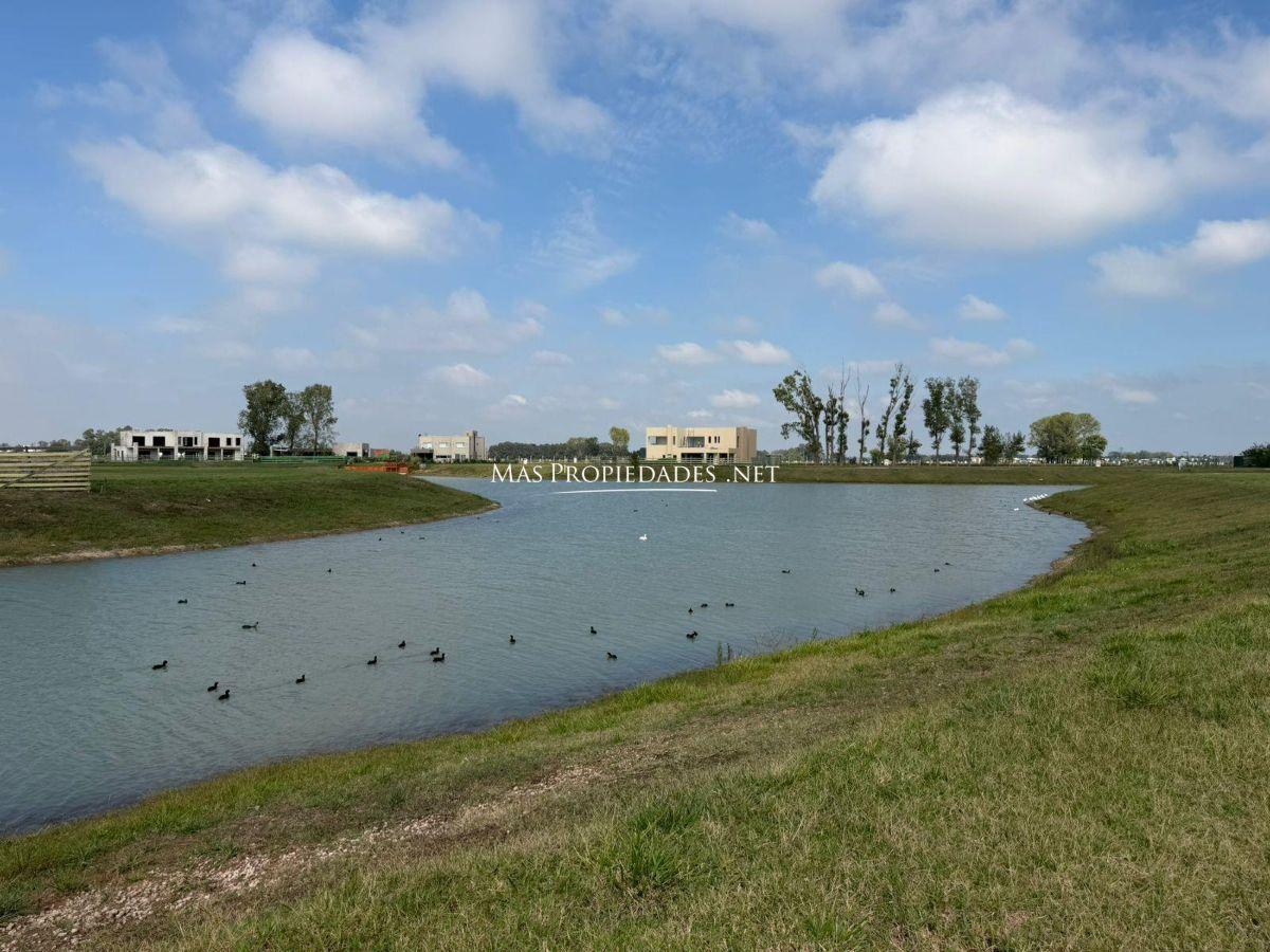 Foto de Venta Terreno / Lote a la laguna en La alameda Canning, imagen 1