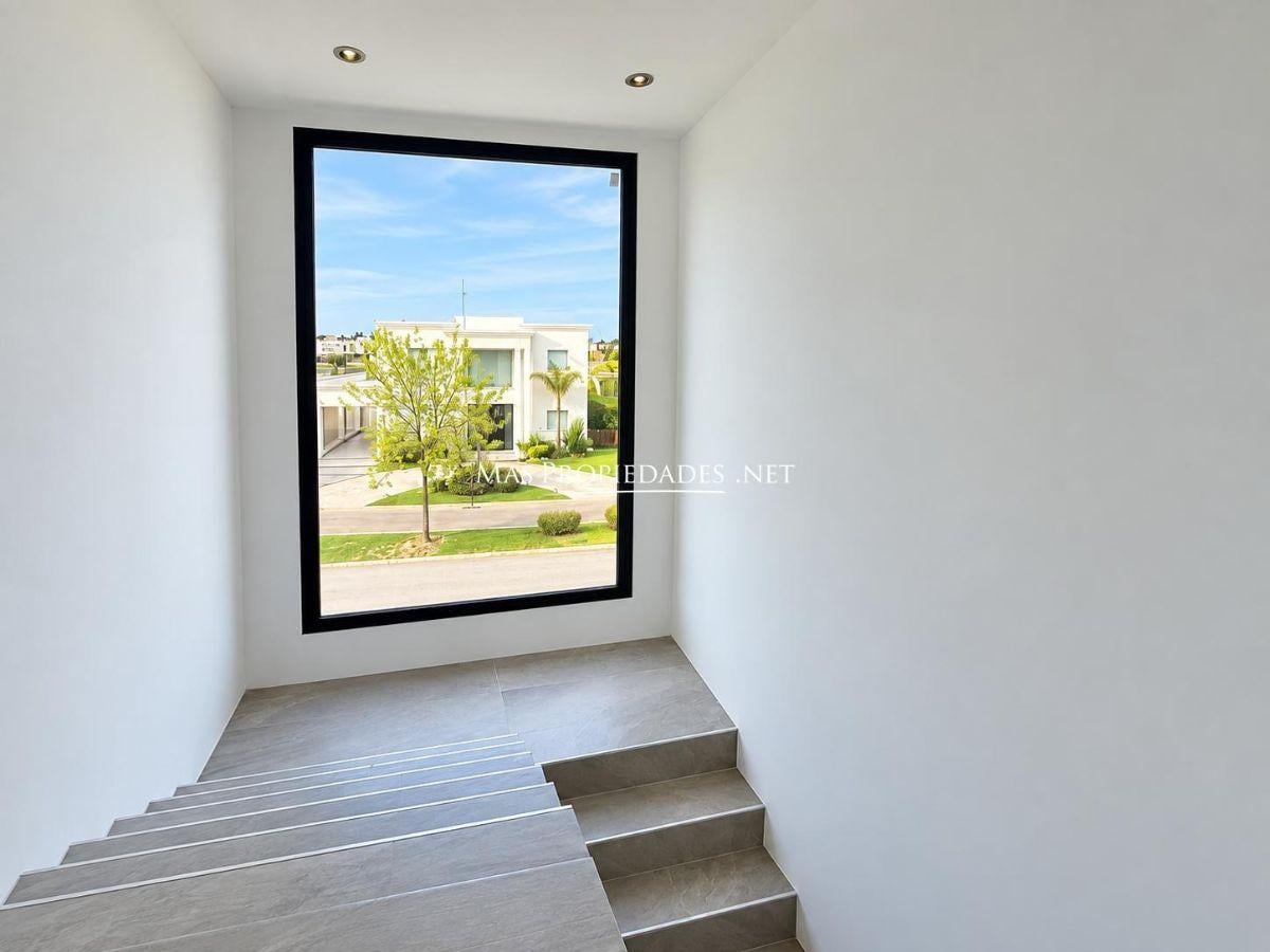 Foto de Venta Casa en San Lucas 4 Dormitorios Canning, imagen 5