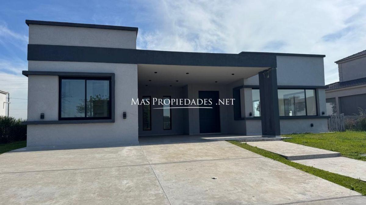 Foto de Venta Casa en San Lucas 3 Dormitorios Canning, imagen 3