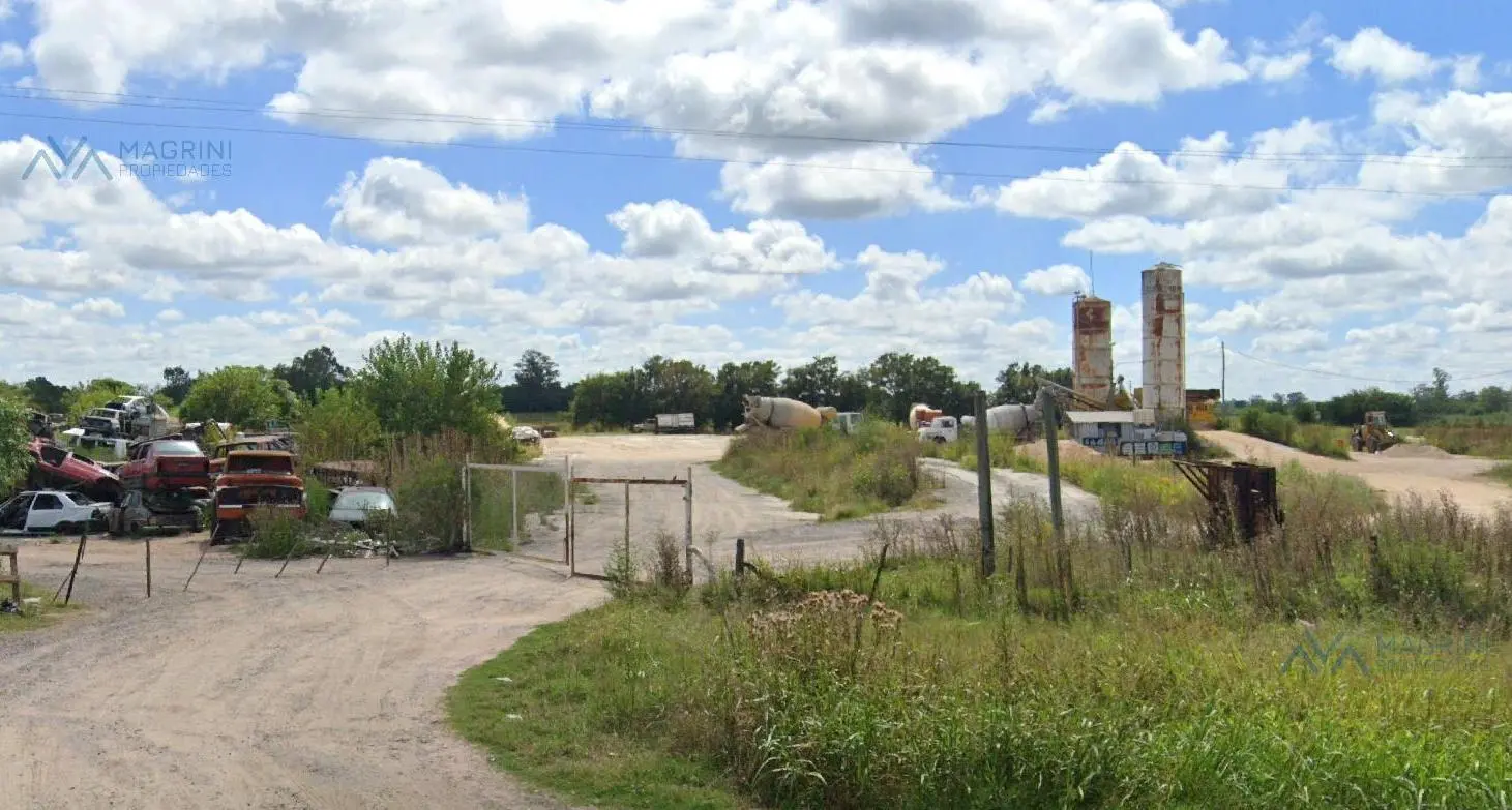 Predio 2 Has. Ex-Fábrica de cemento en Alquiler por Ruta N. 32, Pergamino, Bs. As. 3