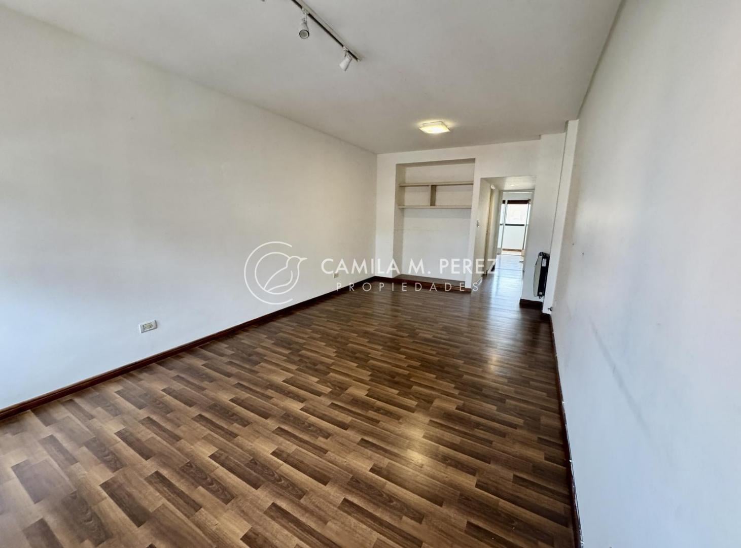 Foto de Departamento 2 amb semi piso con cochera, imagen 2