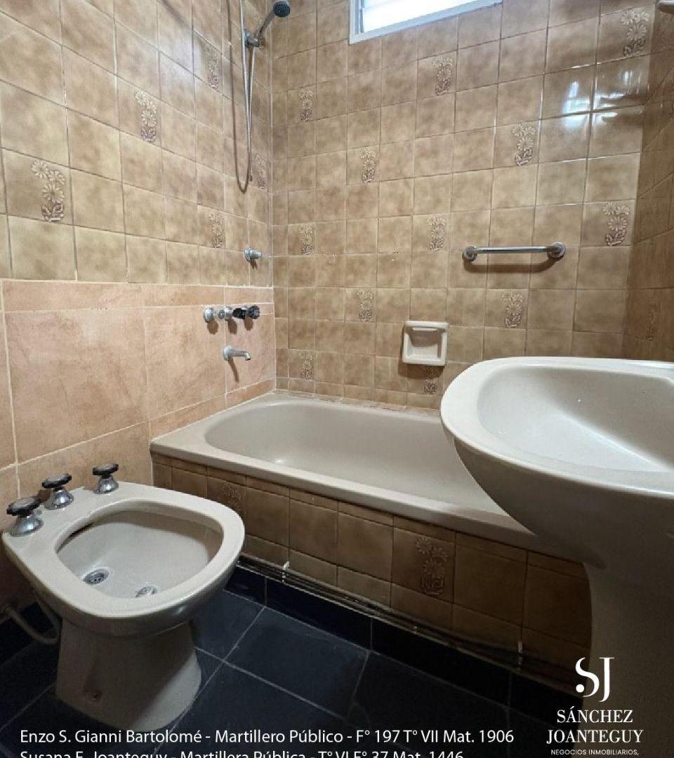 Foto de DEPARTAMENTO CENTRICO EN TANDIL, imagen 2