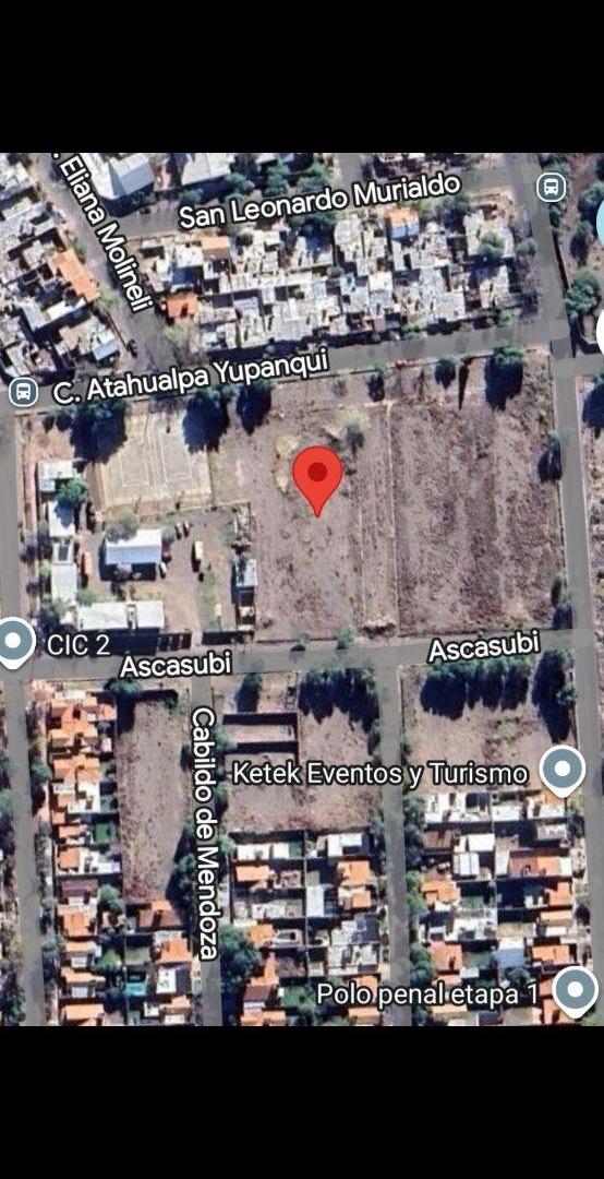 TERRENO CON 2 ESQUINAS. SALIDA A 3 CALLES.
Ubicados en Barrio Soberanía.
Ciudad De Mendoza.