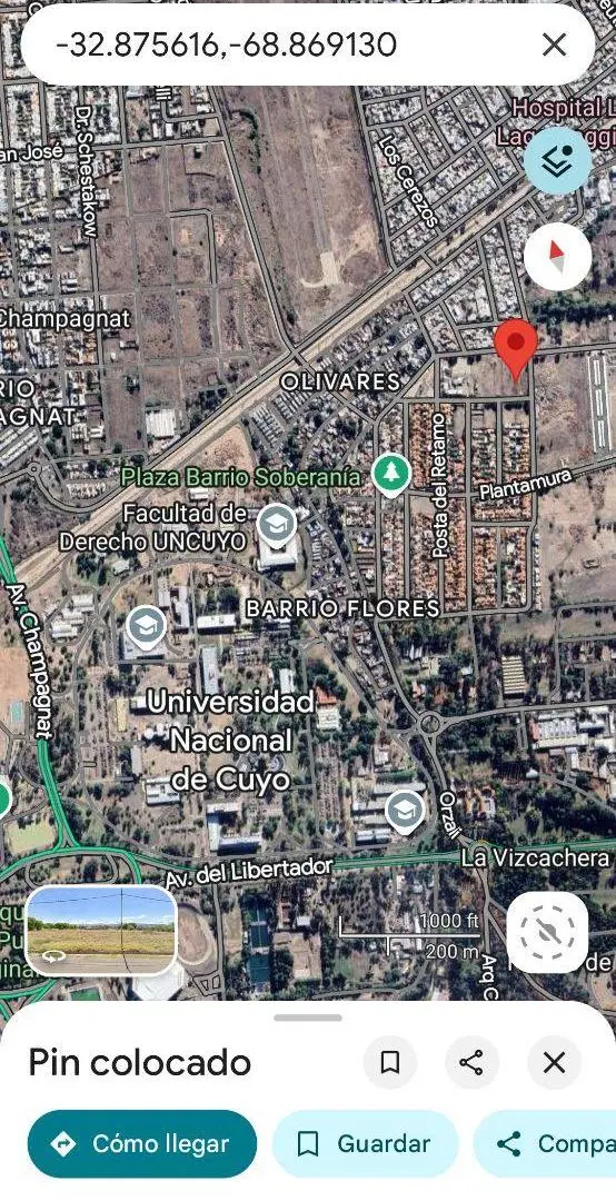 TERRENO CON 4 ESQUINAS. SALIDA A 4 CALLES.
Ubicados en Barrio Soberanía.
Ciudad De Mendoza 4