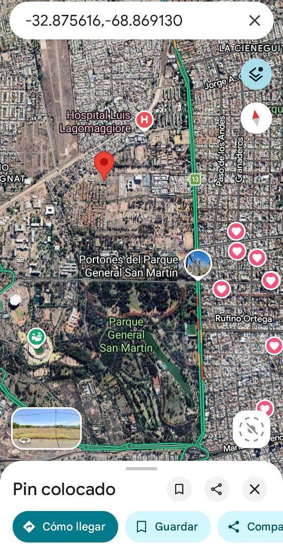 TERRENO CON 4 ESQUINAS. SALIDA A 4 CALLES.
Ubicados en Barrio Soberanía.
Ciudad De Mendoza
