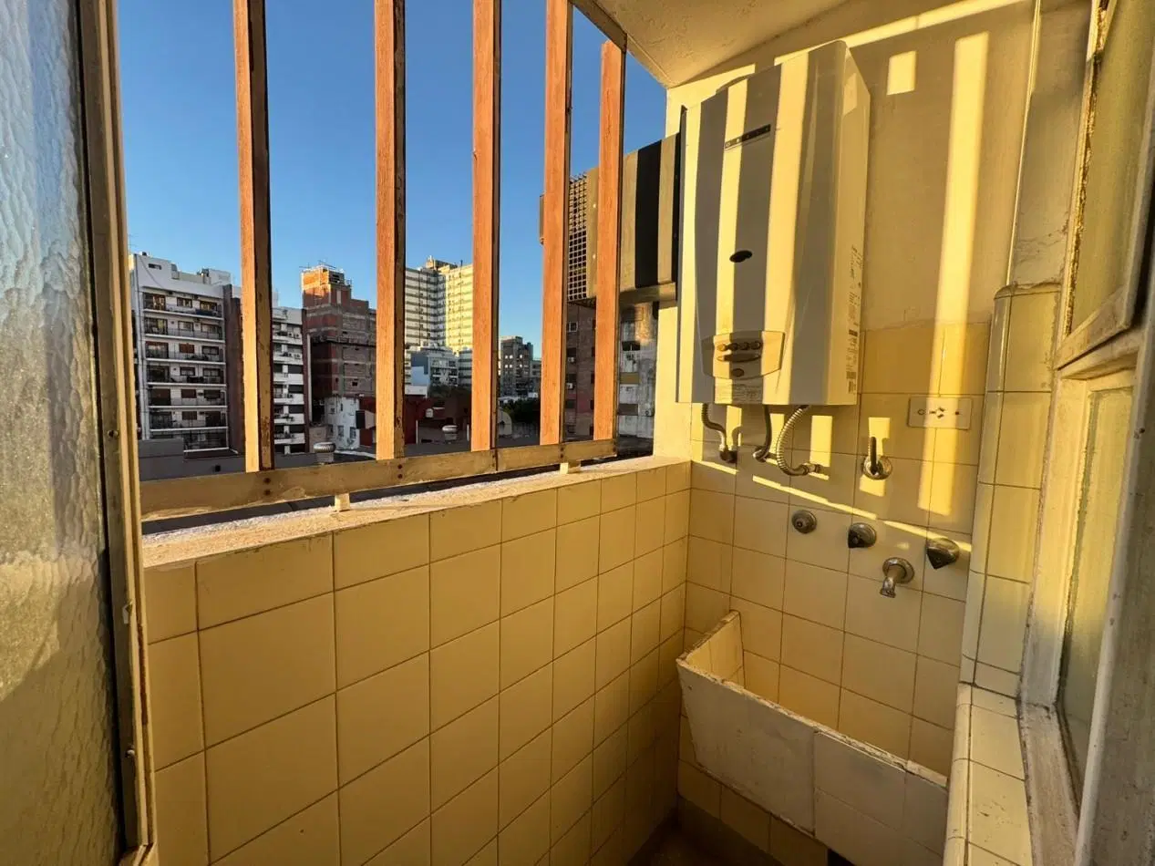 ALQUILER DE DEPARTAMENTO MONOAMBIENTE CABALLITO LUMINOSO 4