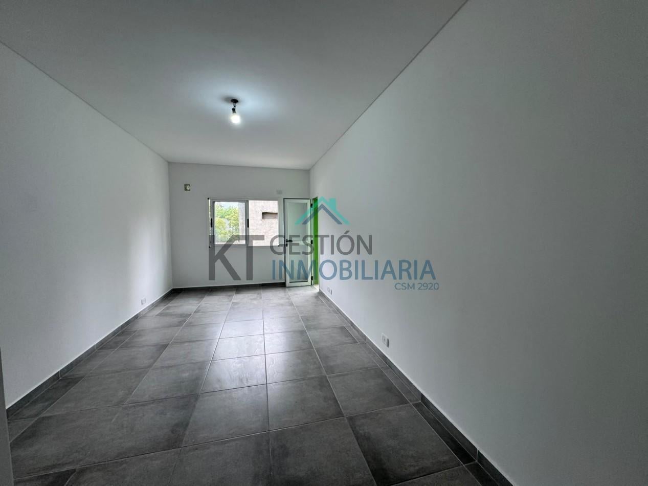 Foto de ALQUILER DEPARTAMENTO DOS AMBIENTES CON COCHERA DESCUBIERTA MUÑIZ SAN, imagen 5