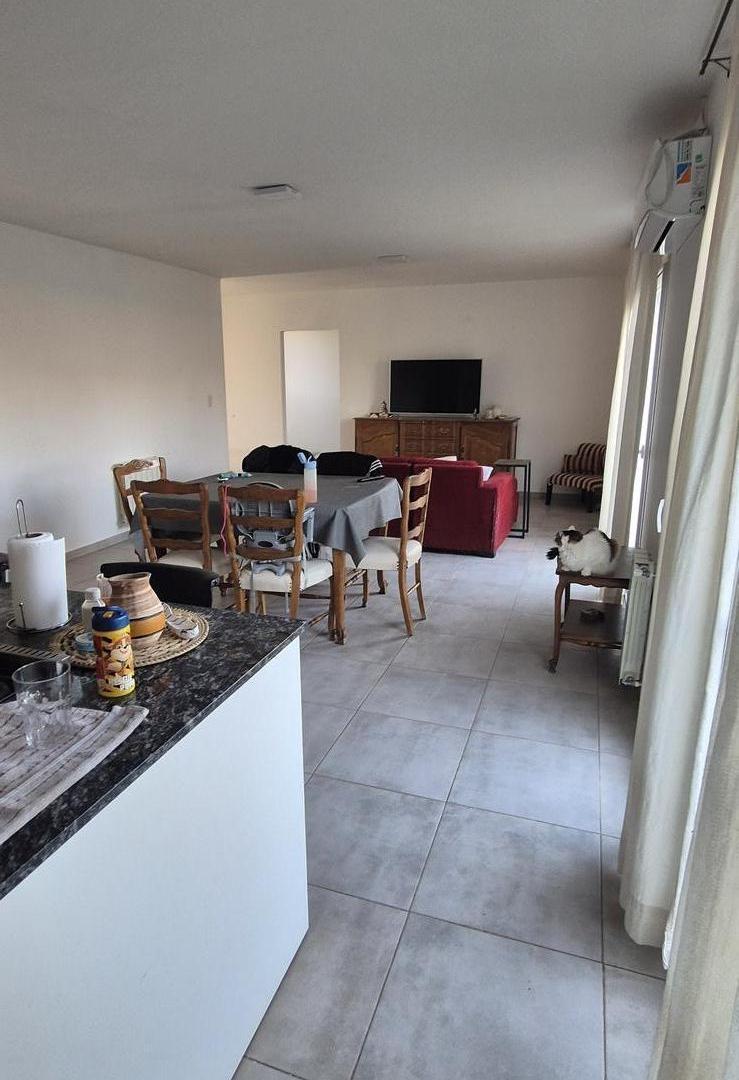 Foto de Casa 2 dormitorios - en lote de 500 m2 - G F Oro, imagen 2