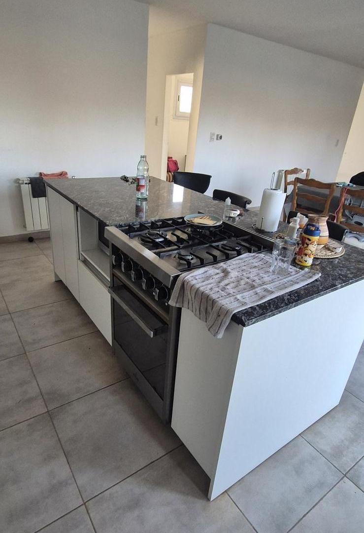Foto de Casa 2 dormitorios - en lote de 500 m2 - G F Oro, imagen 1