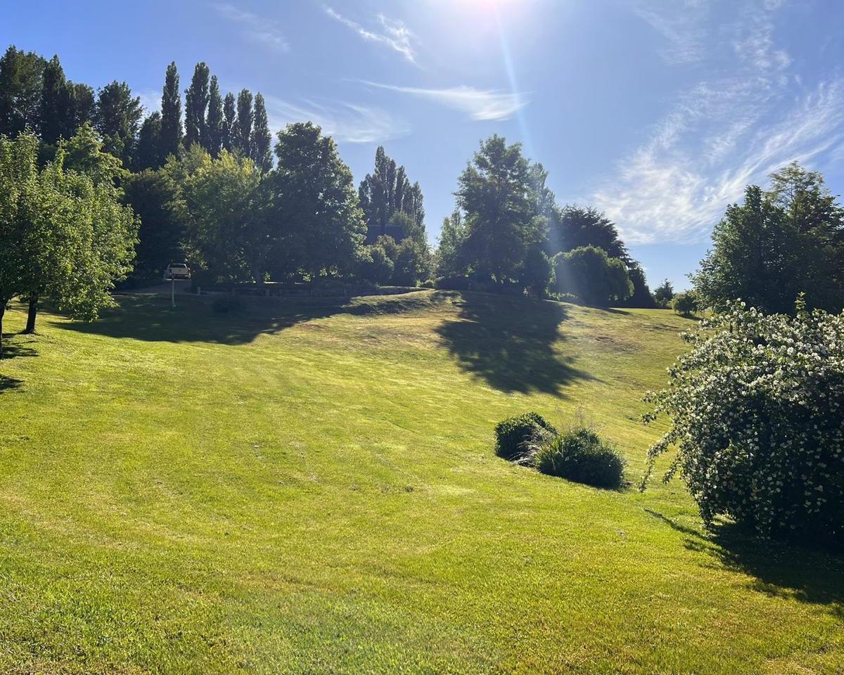 Se Vende Hermoso Terreno en Callejón de Gingins, San Martín de Los Andes 2