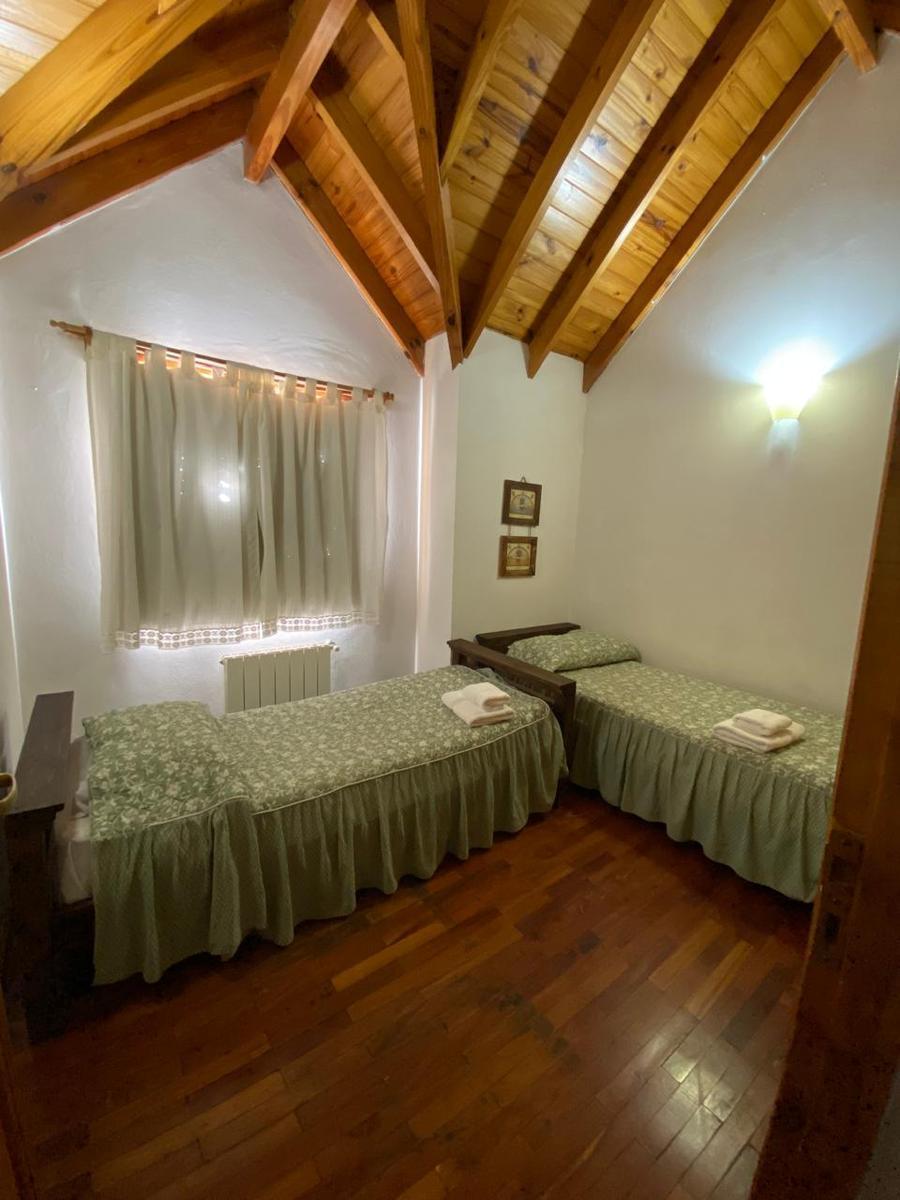 Se Vende Casa en Zona Centro de San Martín de Los Andes 4