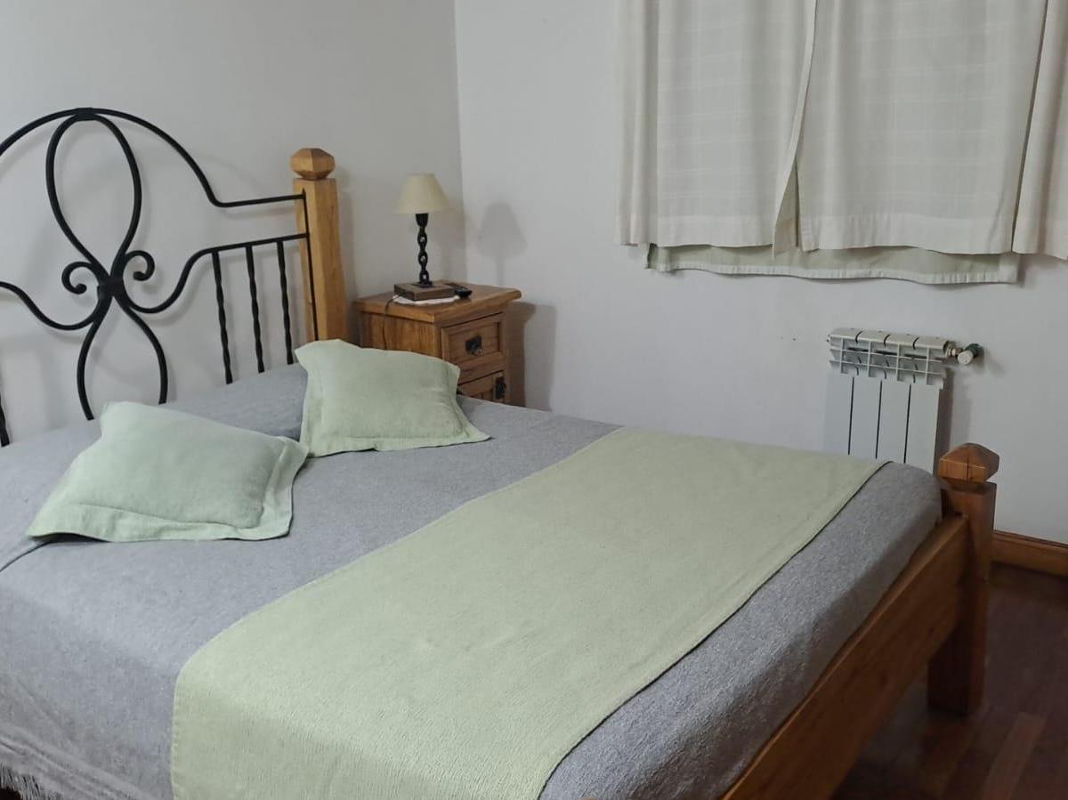 Se Vende Casa en Zona Centro de San Martín de Los Andes 3