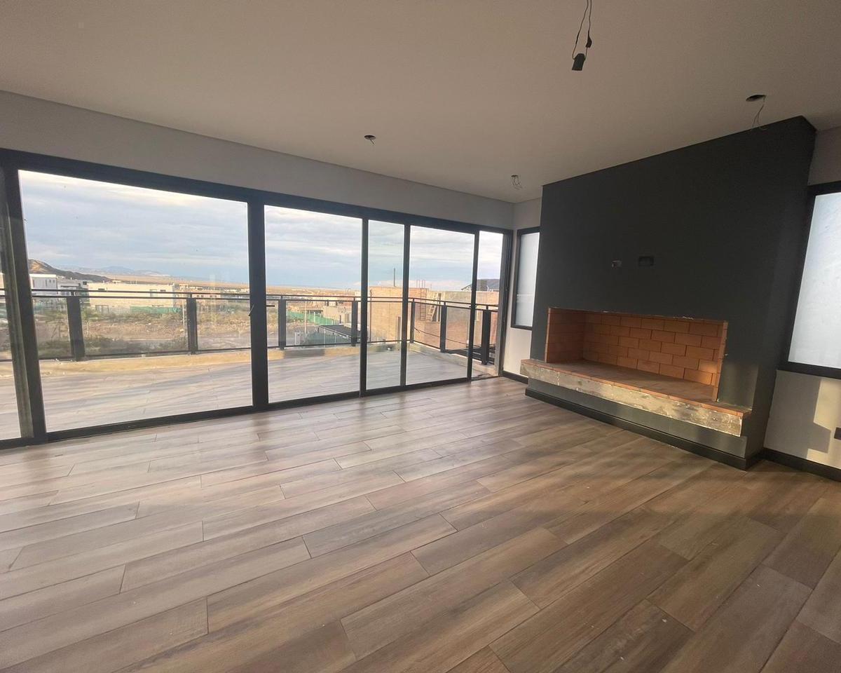 Casa en Venta Barrio Privado Mendoza Norte Country Club - Zona Dalvian 3