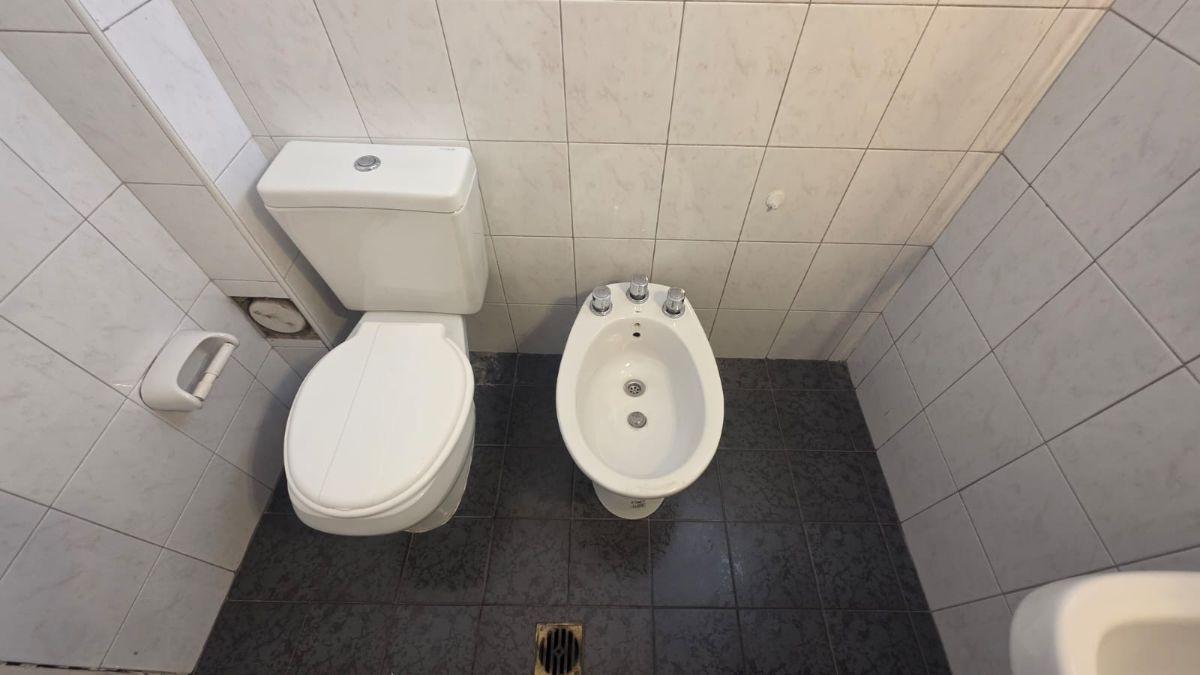 Foto de DUPLEX EN ALQUILER CON COCHERA Y PATIO EN GODOY CRUZ, imagen 4