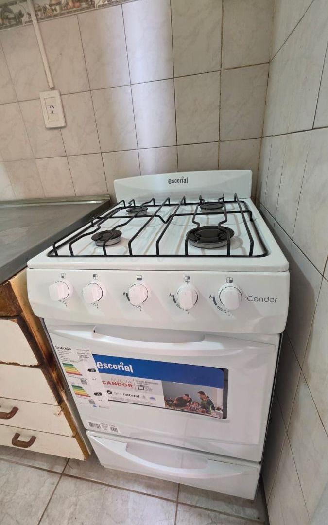 Foto de DEPARTAMENTO EN ALQUILER PLANTA BAJA CON PATIO PROPIO ., imagen 2