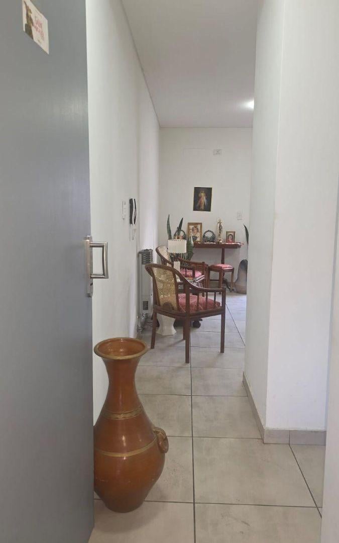 Foto de DEPARTAMENTO EN VENTA PLANTA BAJA CON PATIO, imagen 4