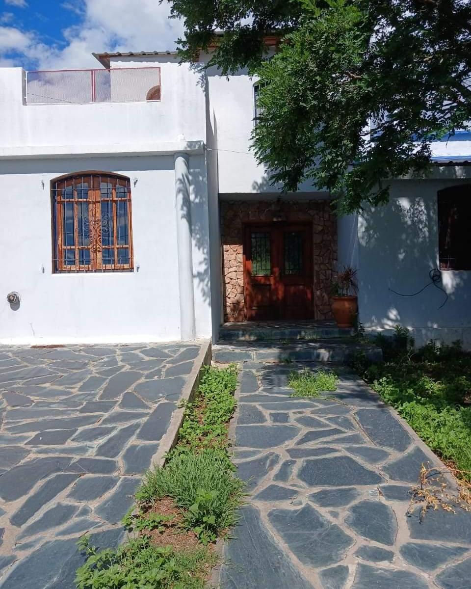 Oportunidad! Hosteria Capilla del Monte 2