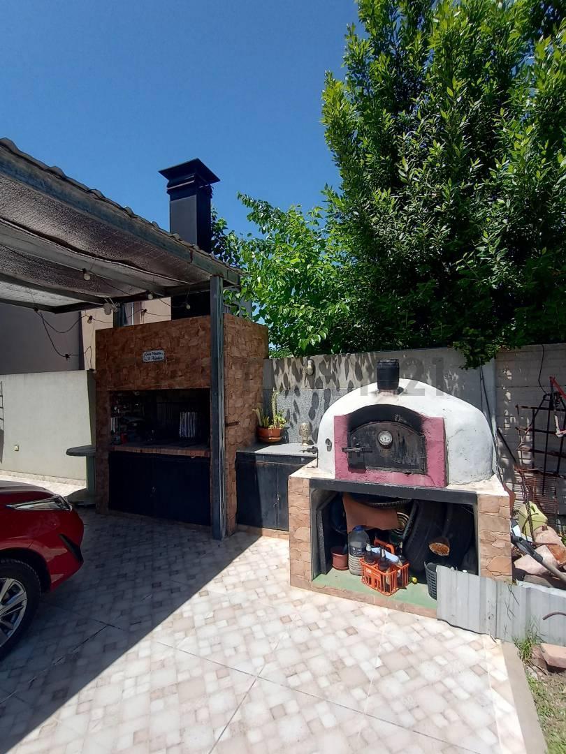 20 657 y 658 - SE VENDE! Casa de 3 dormitorios en Sicardi. Con ESCRITURA!