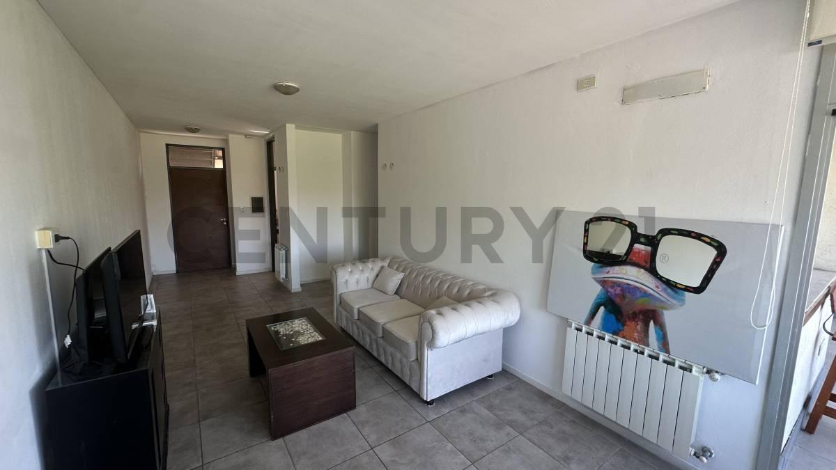CALLE 6 E/ 525 Y 526 | VENTA DE DEPARTAMENTO DE DOS DORMITORIOS | TOLOSA - LA PLATA