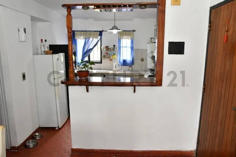 CALLE 59 Y 142 | Departamento 2 dormitorios - Los Hornos - USD 36.000