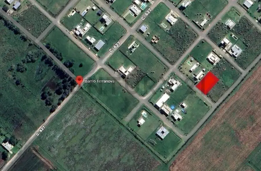 Venta de Lote en Barrio Semi Cerrado TERRANOVA, 3