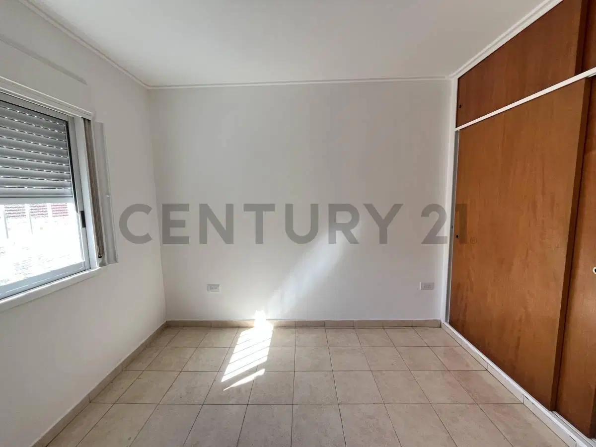 Departamento en alquiler de 1 dormitorio con cochera – Zona Norte La Plata 2
