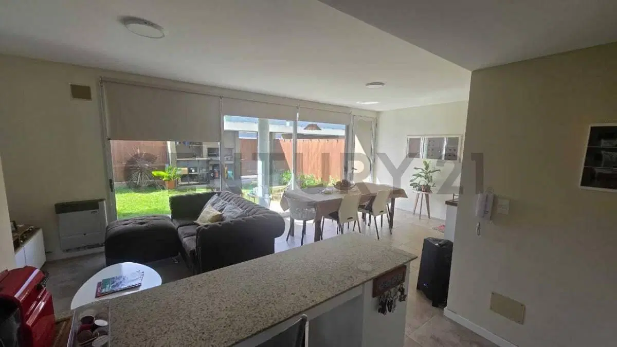 Alquiler Casona en Fincas de Hudson | 3 Dormitorios + Playroom | Barrio Premium 4