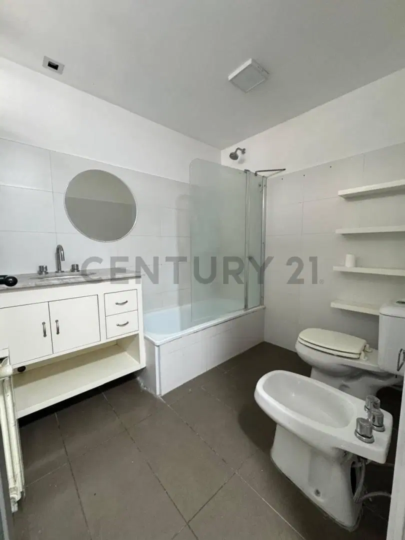 Departamento en alquiler – 2 dormitorios con cochera | 53 entre 29 y 30 | $950.000 5