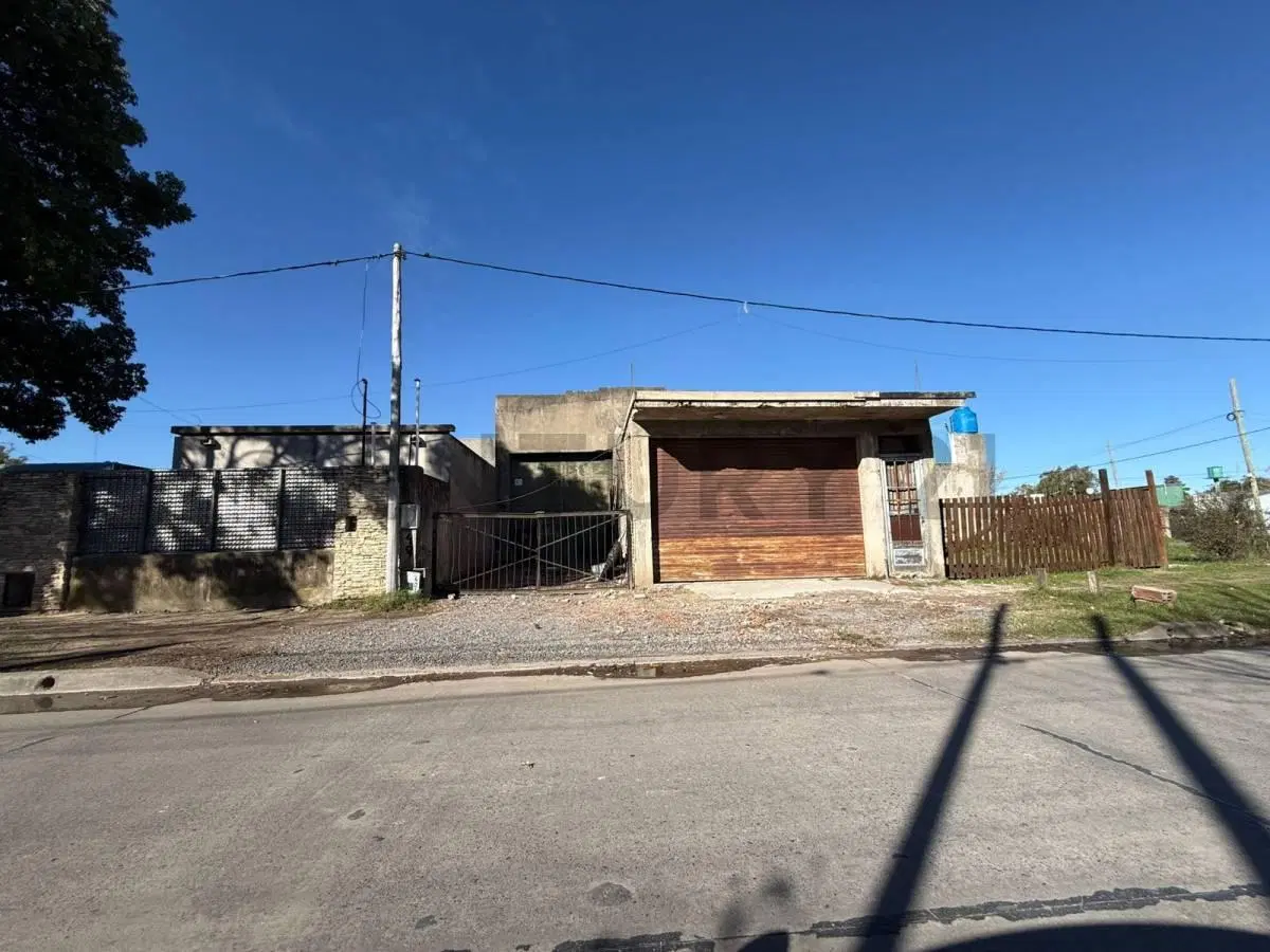 485 133 y 134 OPORTUNIDAD INVERSION LOCAL + GALPON + DEPARTAMENTO EN VENTA EN CONSTRUCCION GORINA 5